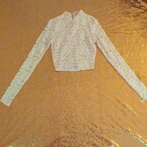 Cute little lace crop.